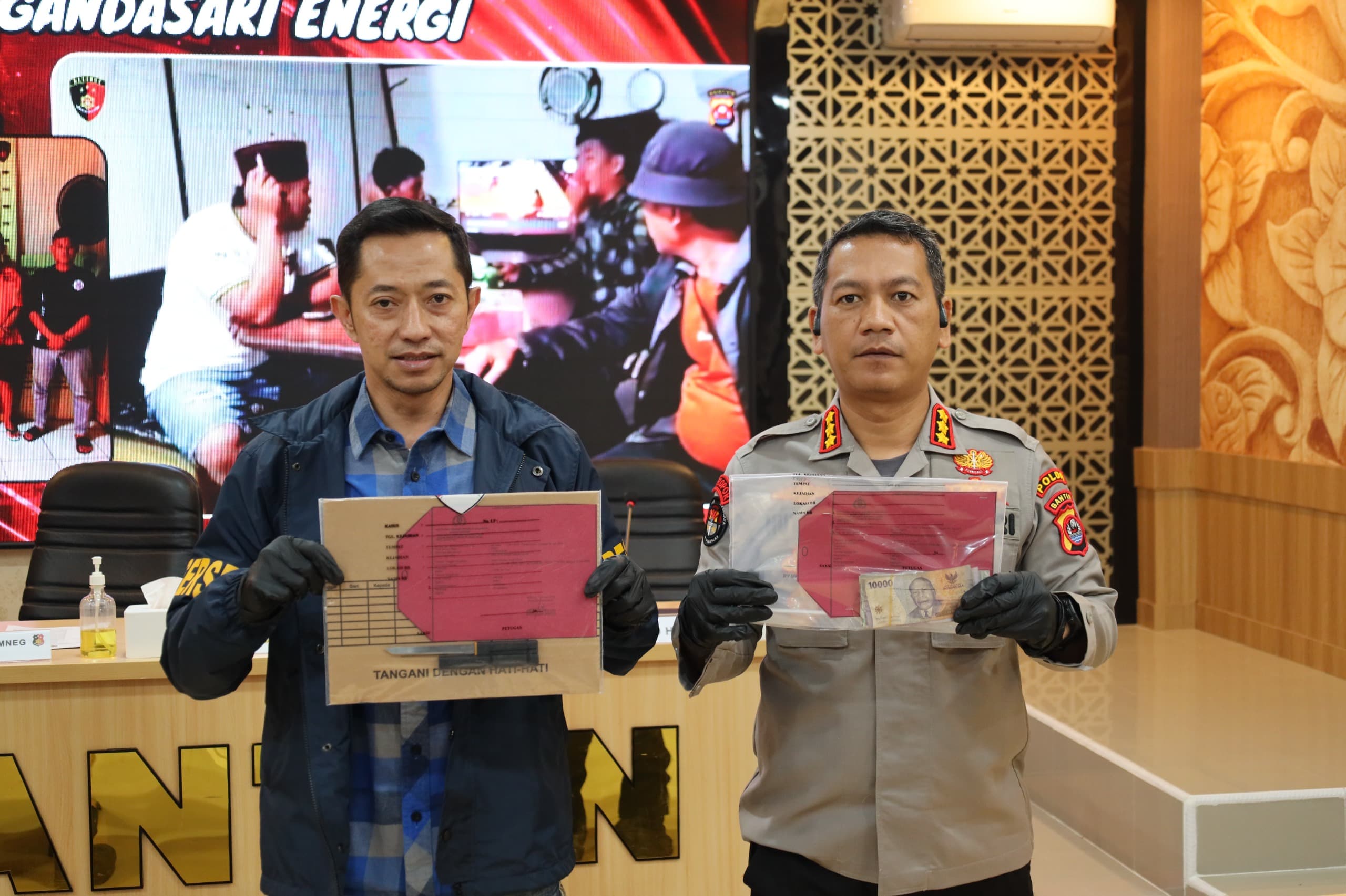 Ditreskrimum Polda Banten Ringkus Tiga Tersangka Kasus Pemerasan Terhadap PT Gandasari Energi